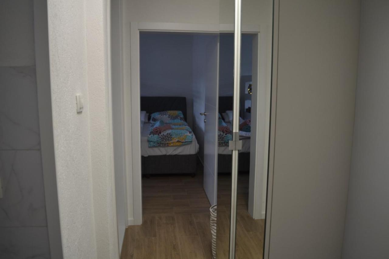 Dejna Apartment *